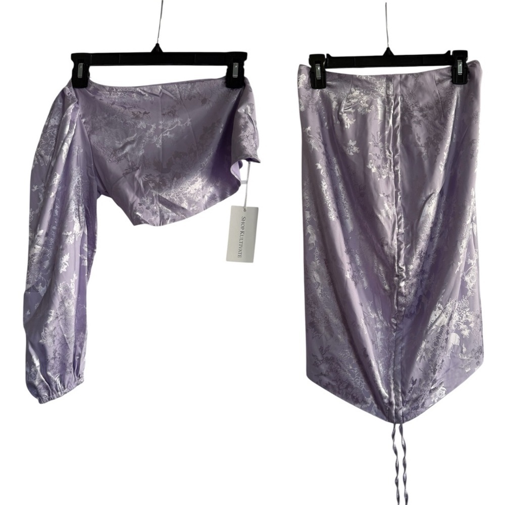 Kultivate Lavender Two-Piece Set with Floral Pattern Size Small NEW